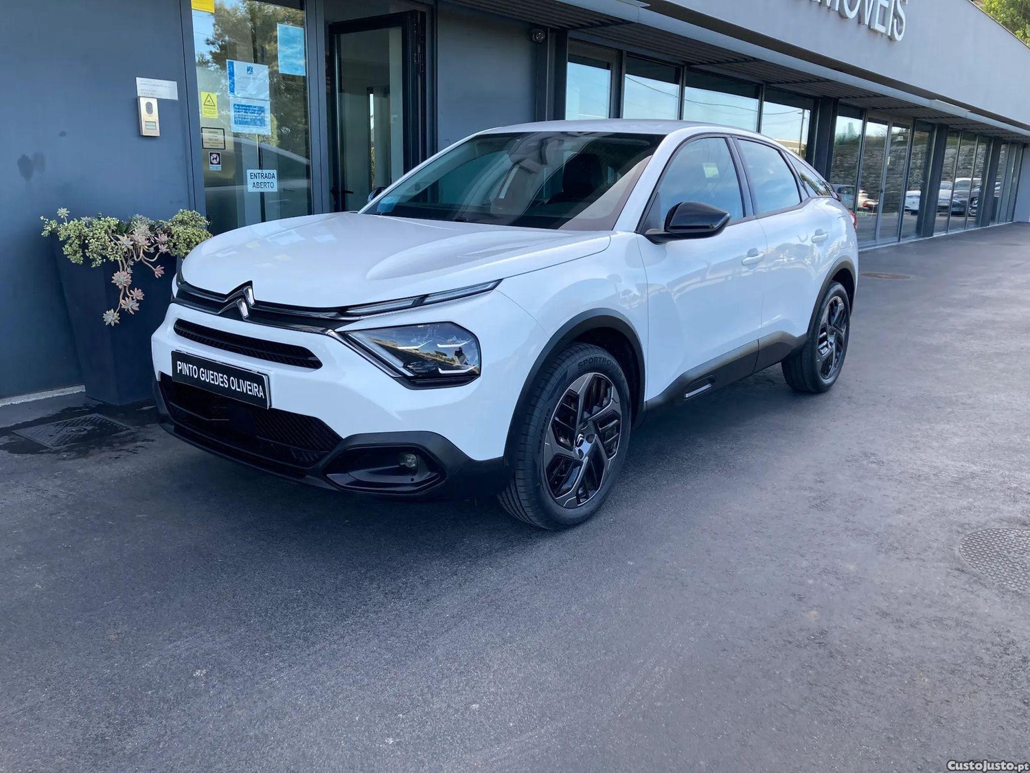 Citroën C4 1.2 PureTech Max - 24 — photo 3