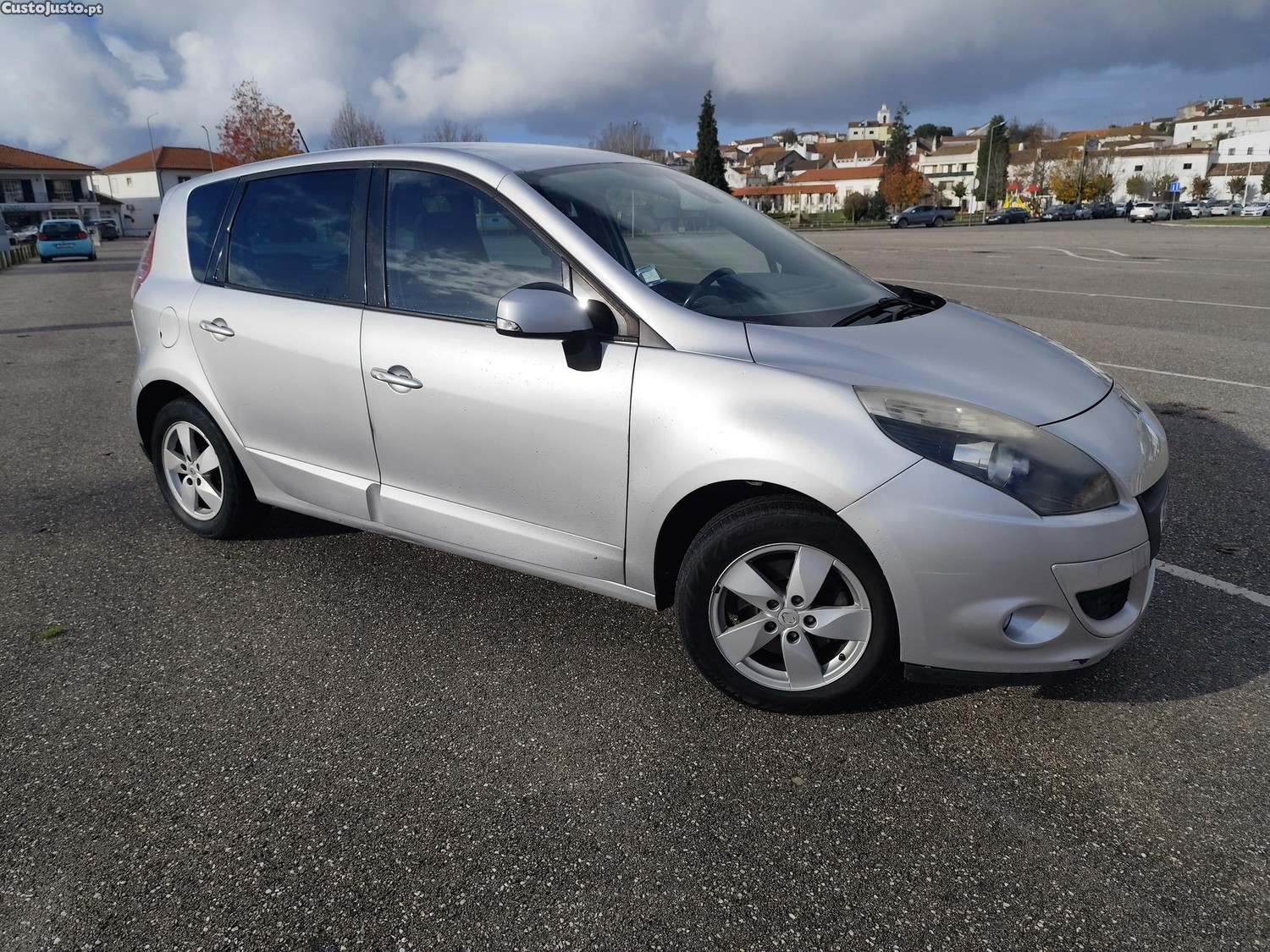 Renault Scénic 1.5DCI C/GPS - 09 — photo 2