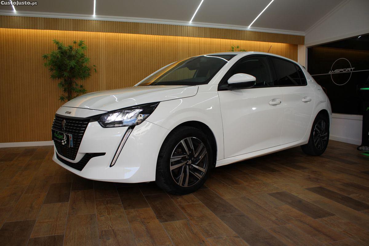 Peugeot 208 1.2 PureTech Allure Pack — photo 5