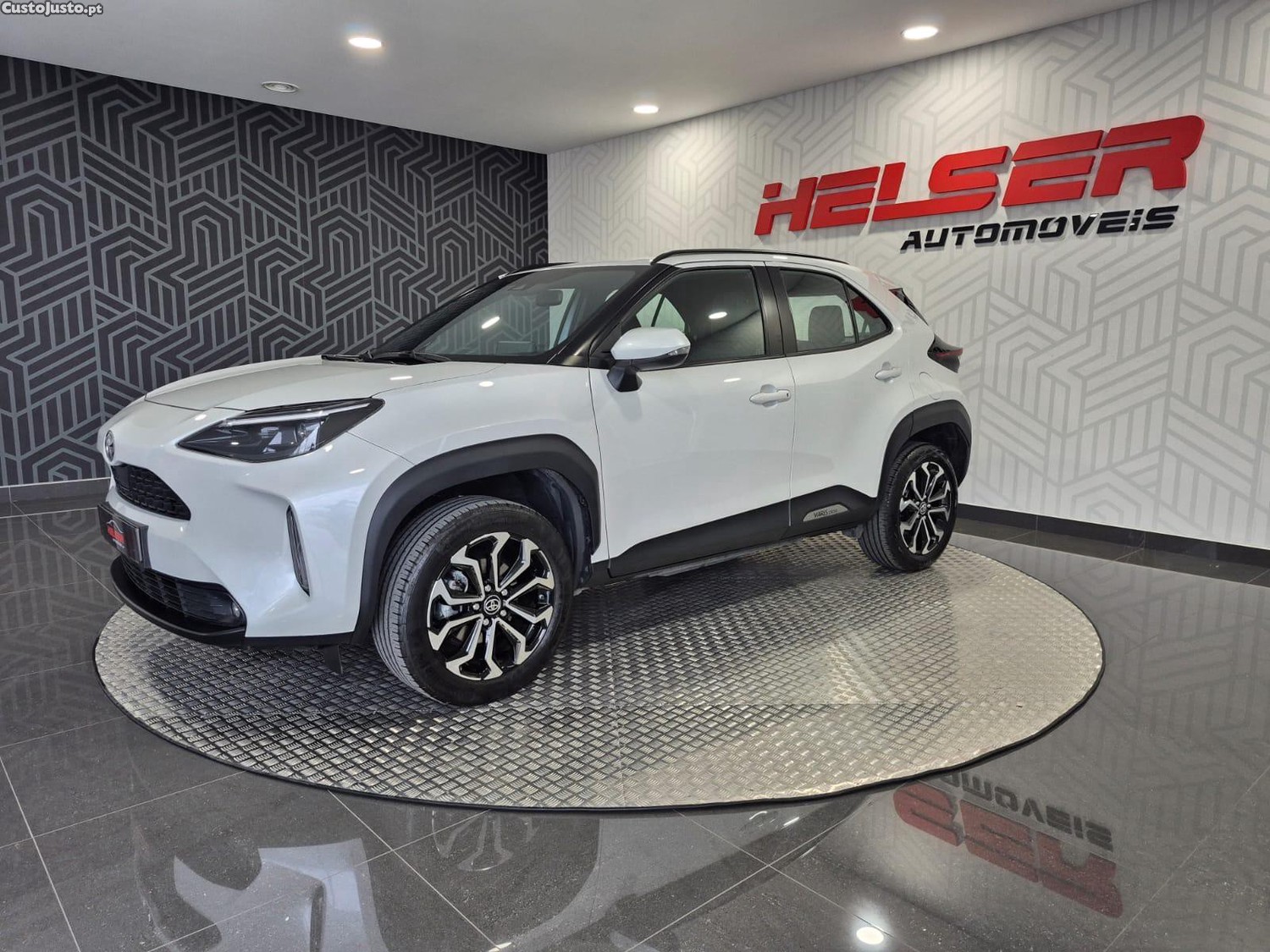 Toyota Yaris Cross 1.5 Hybrid Comfort Plus - 23 foto 3