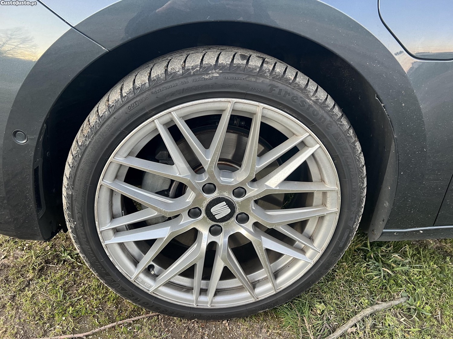 SEAT Leon HíbridoFr — fotografia 5