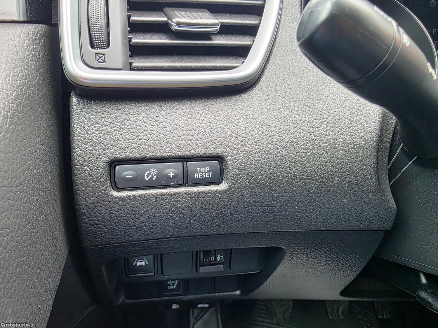 Nissan Qashqai 1.5 DCI N-CONNECTA 360º 116CV — fotografia 7