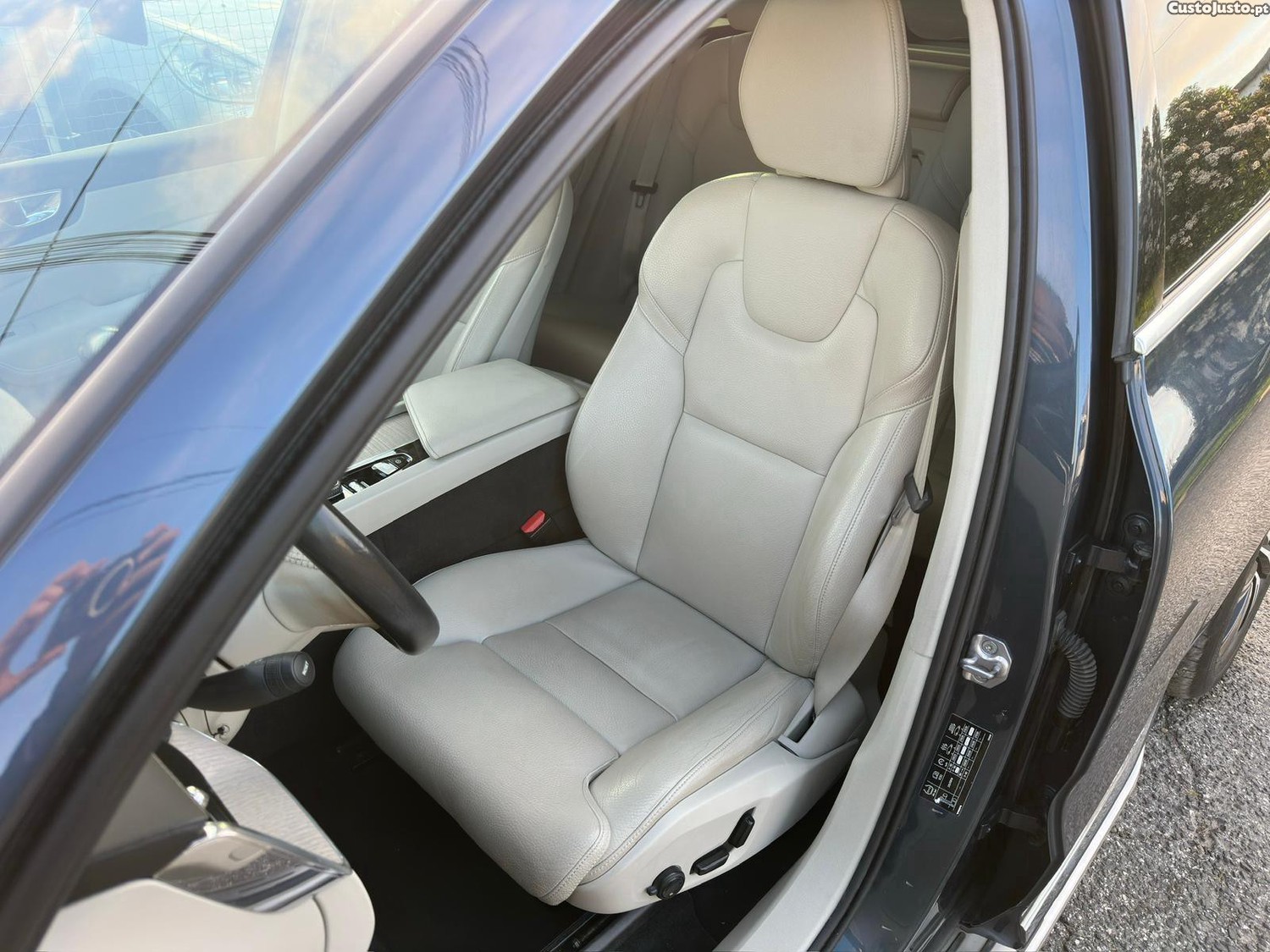 Volvo XC 60 T8 Inscription Nacional — fotografia 7