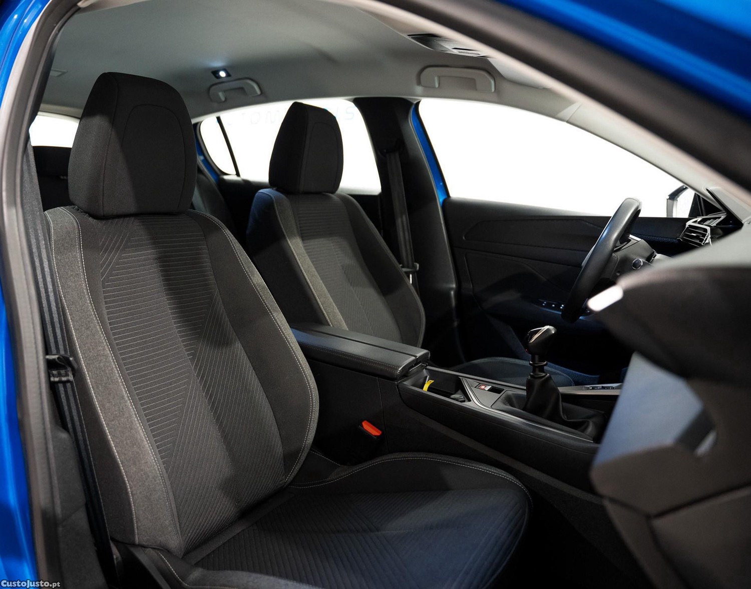 Peugeot 308 1.5 BlueHDi Active Pack — fotografia 2