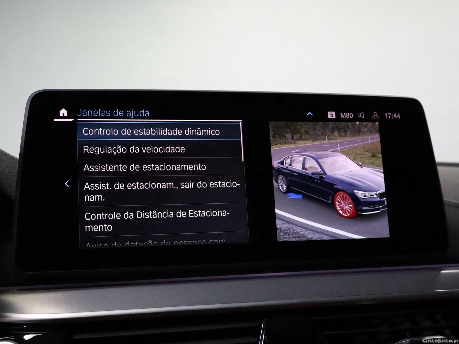 BMW 530 e Line Luxury — fotografia 9