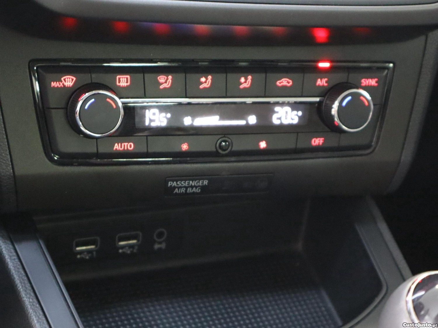 SEAT Ibiza 1.6 TDI Reference — fotografia 2