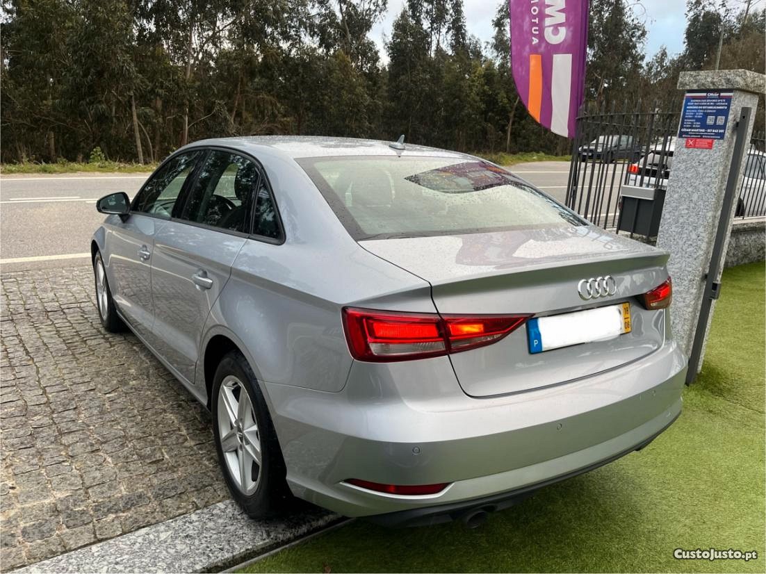 Audi A3 1.6 TDI - Limousine- Nacional — fotografia 5