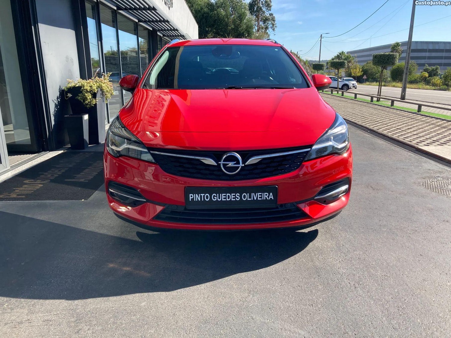 Opel Astra 1.2 T Elegance - 21 — photo 2