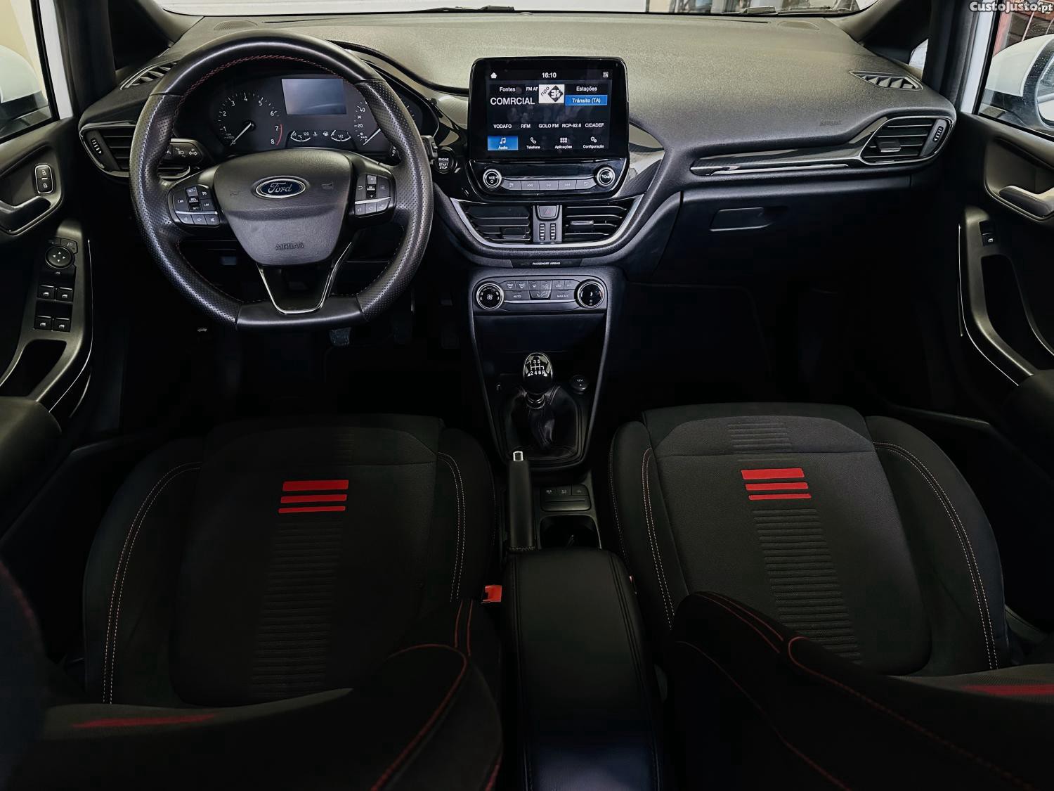 Ford Fiesta 1.0 EcoBoost ST-Line — fotografia 7