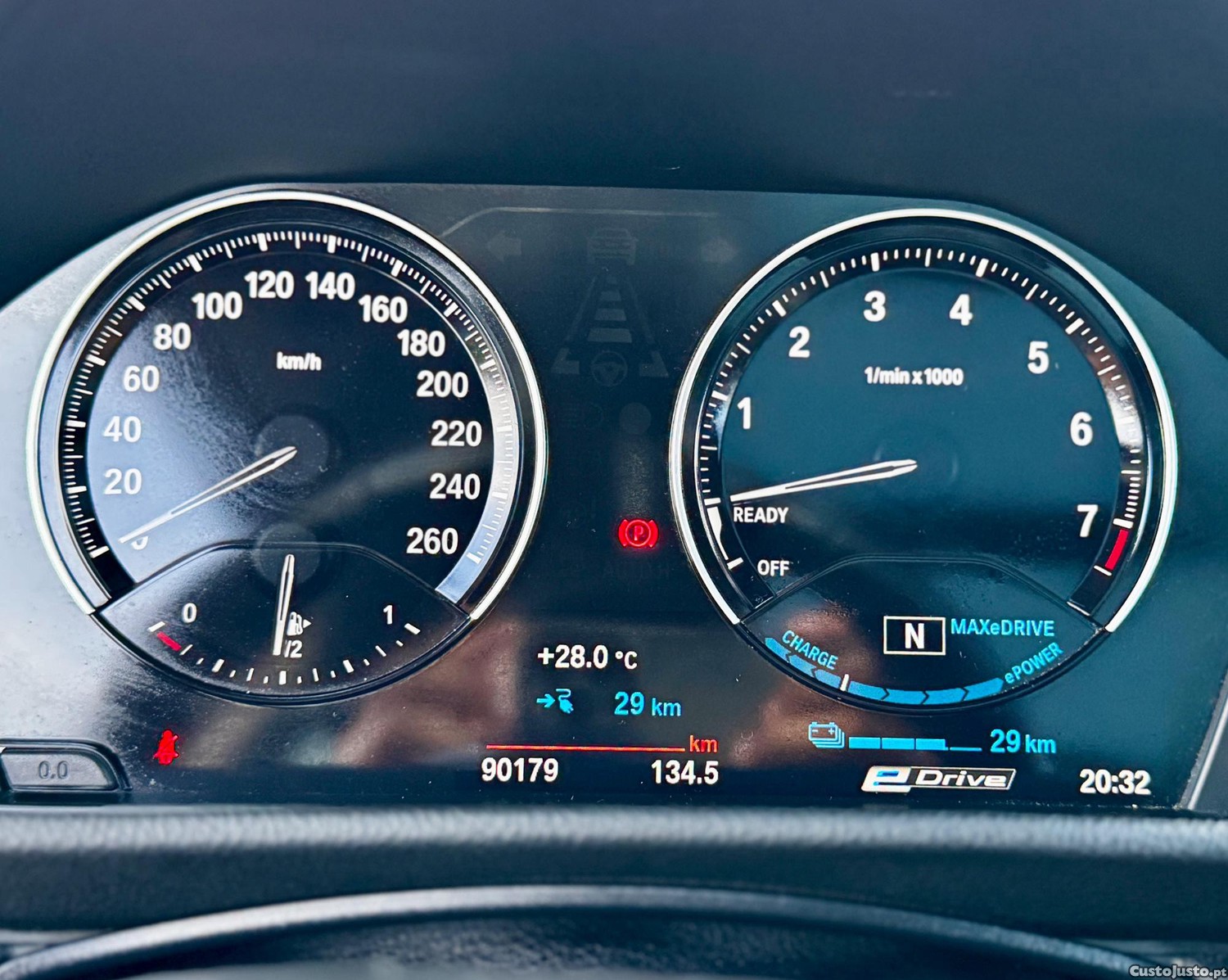 BMW 225 Active Tourer Sport Line Auto — fotografia 4