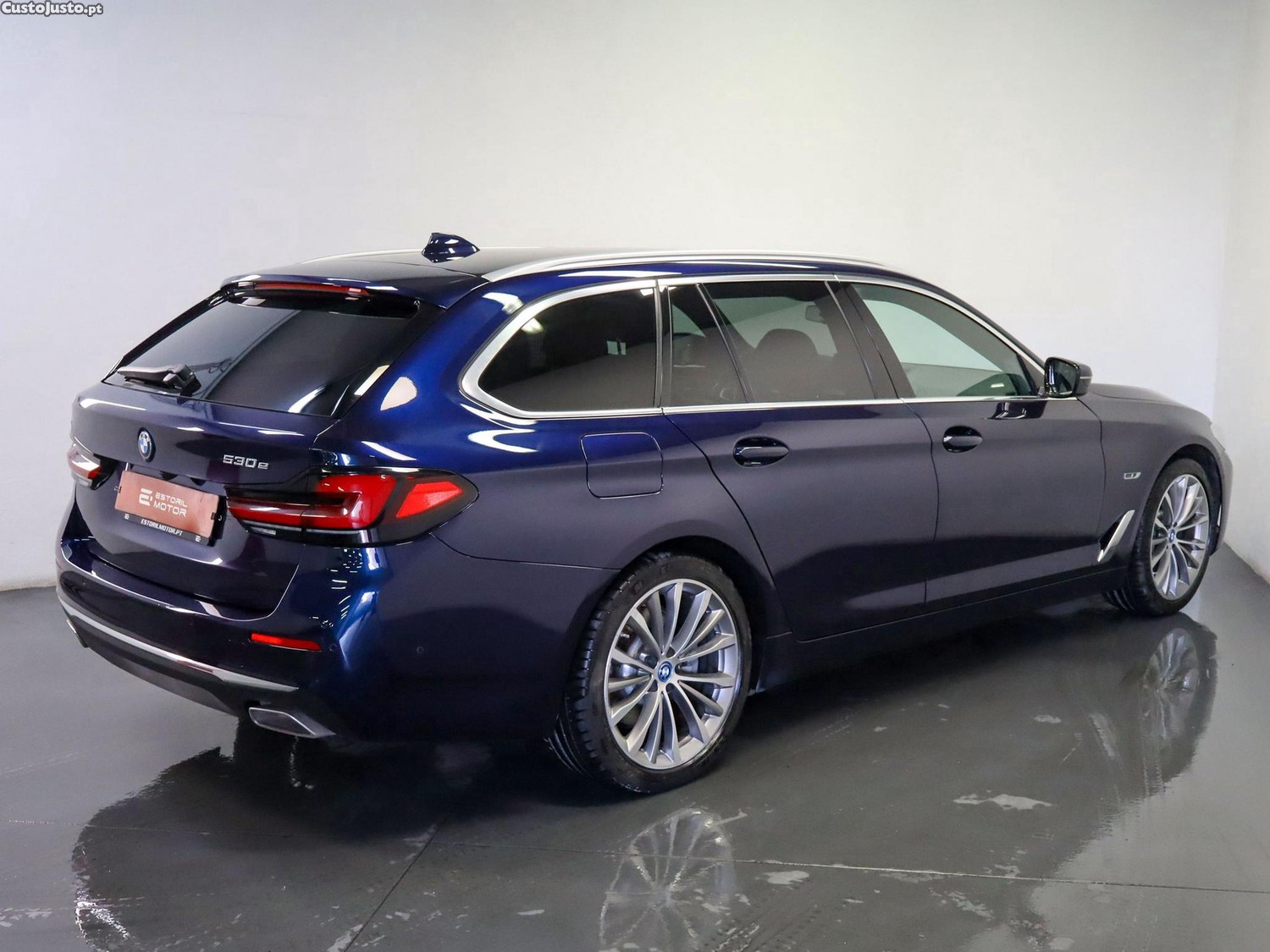 BMW 530 e Line Luxury — fotografia 23