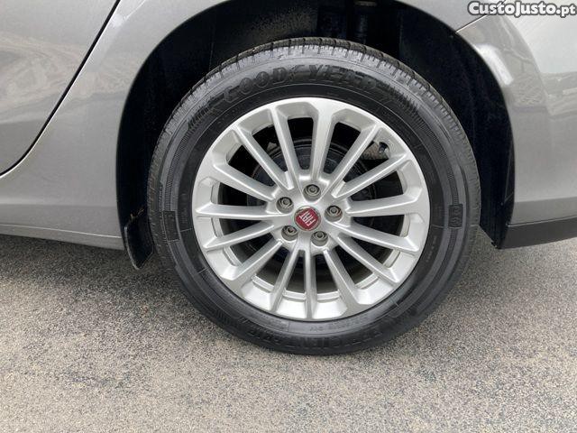 Fiat Tipo 1.3 MultiJet Life — fotografia 20