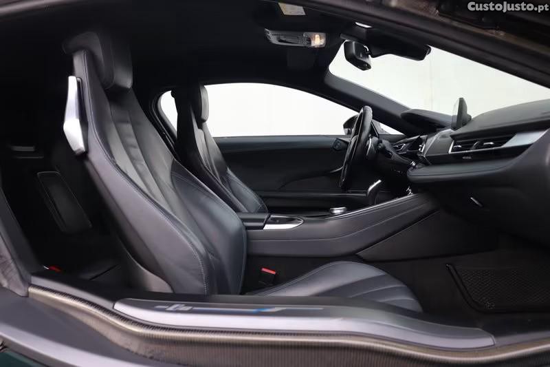BMW i8 Coupé — fotografia 13