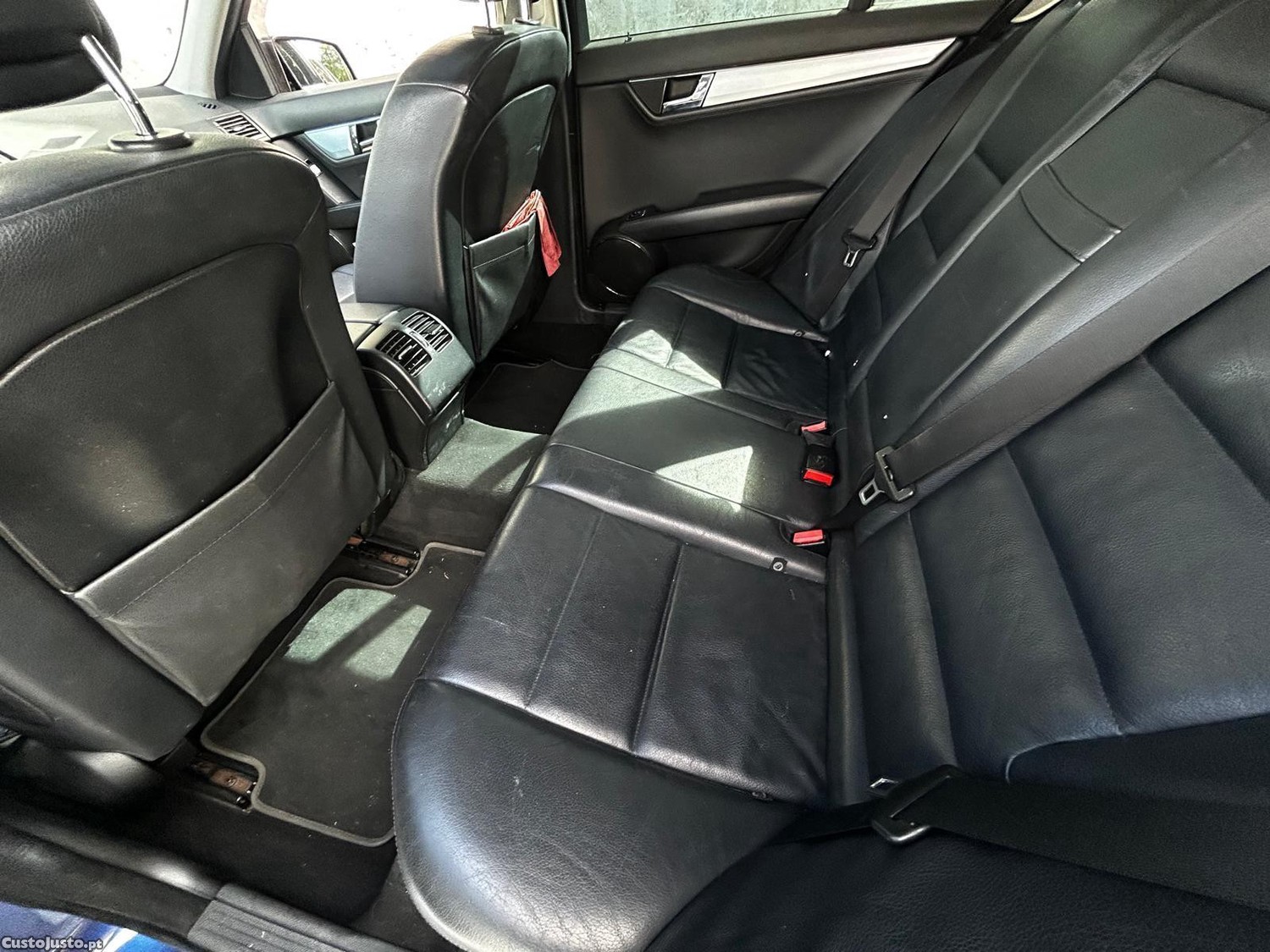 Mercedes-Benz C 220 CLASSIC - 08 foto 4