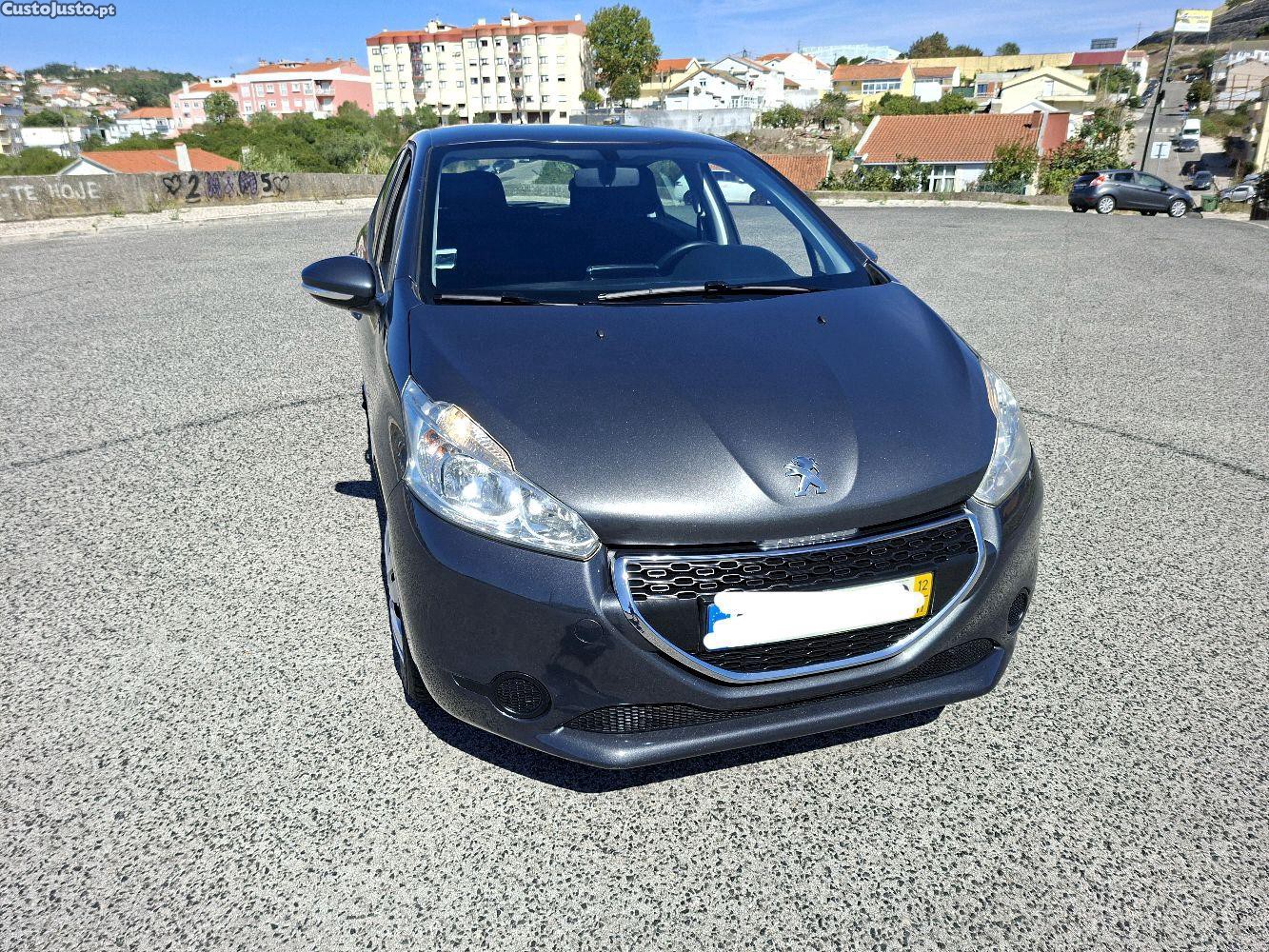 Peugeot 208 1.4 Hdi Revisão feita - 12 foto 2