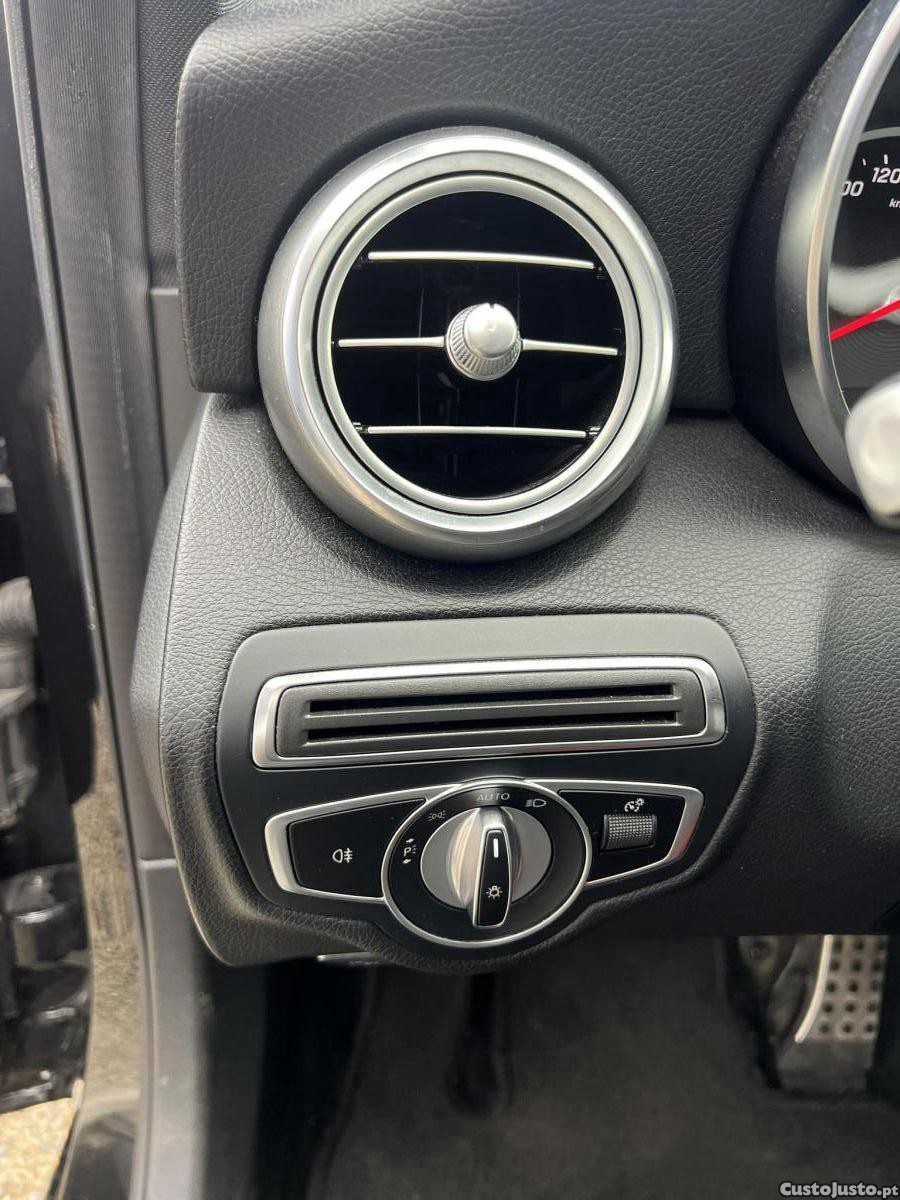 Mercedes-Benz C 200 AMG Line 160 Cv — fotografia 17