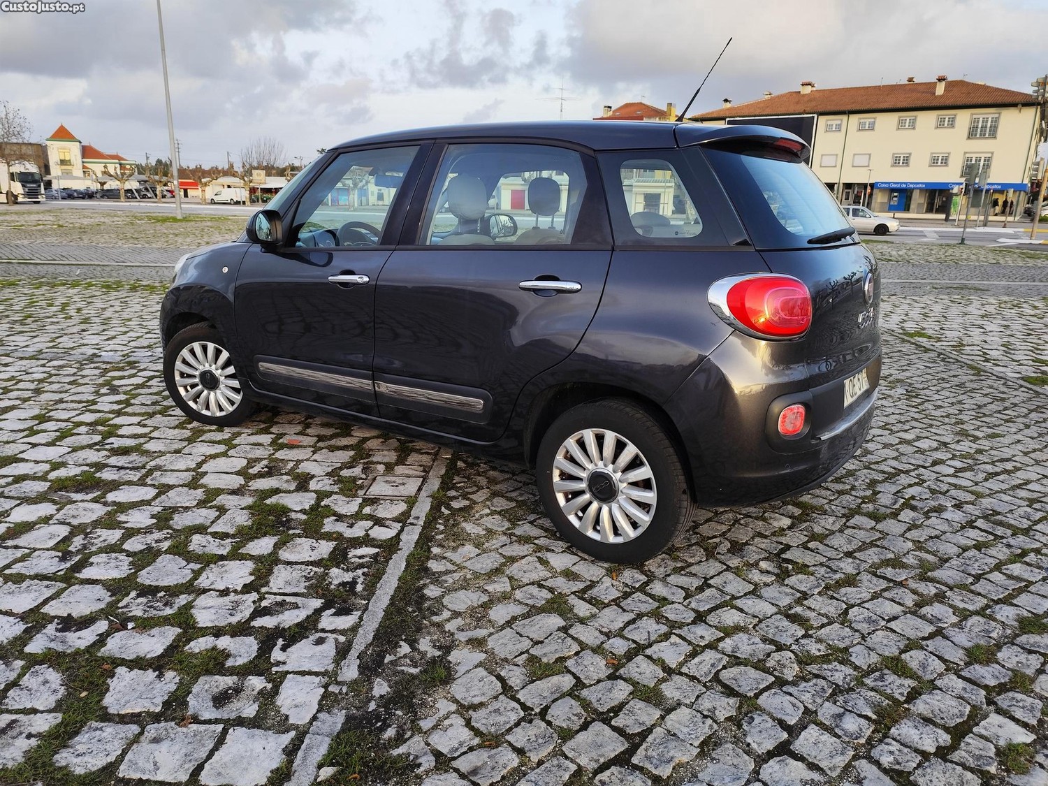 Fiat 500L 1.3 155mil kms — fotografia 7