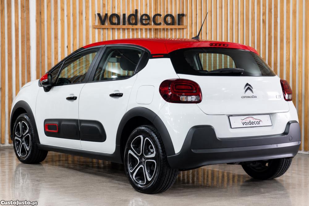 Citroën C3 1.2 PureTech Shine - 22 — photo 2