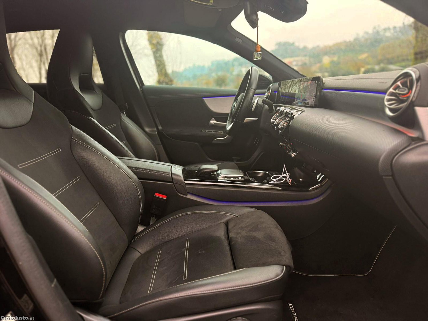 Mercedes-Benz A 250 e AMG Line — fotografia 14