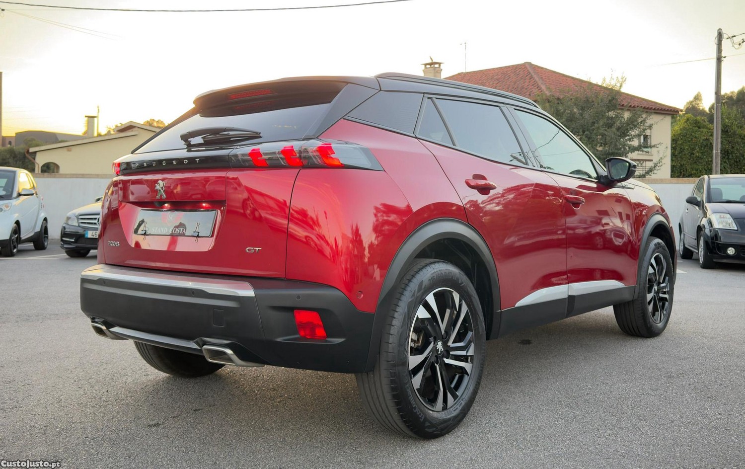 Peugeot 2008 1.2 PureTech GT EAT8 - 22 — photo 4