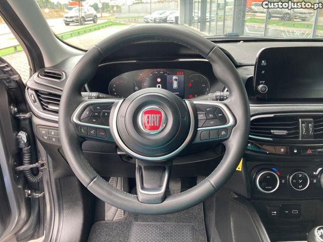 Fiat Tipo 1.3 MultiJet Life — fotografia 18
