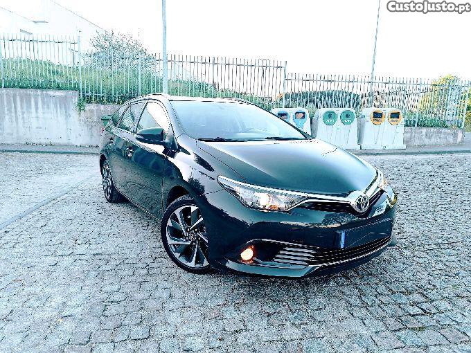 Toyota Auris 1.4 D-4D NACIONAL 2016 — fotografia 10