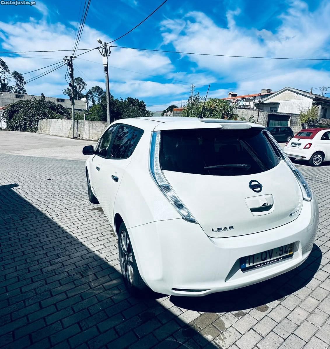Nissan Leaf 30Kwh - 16 foto 2