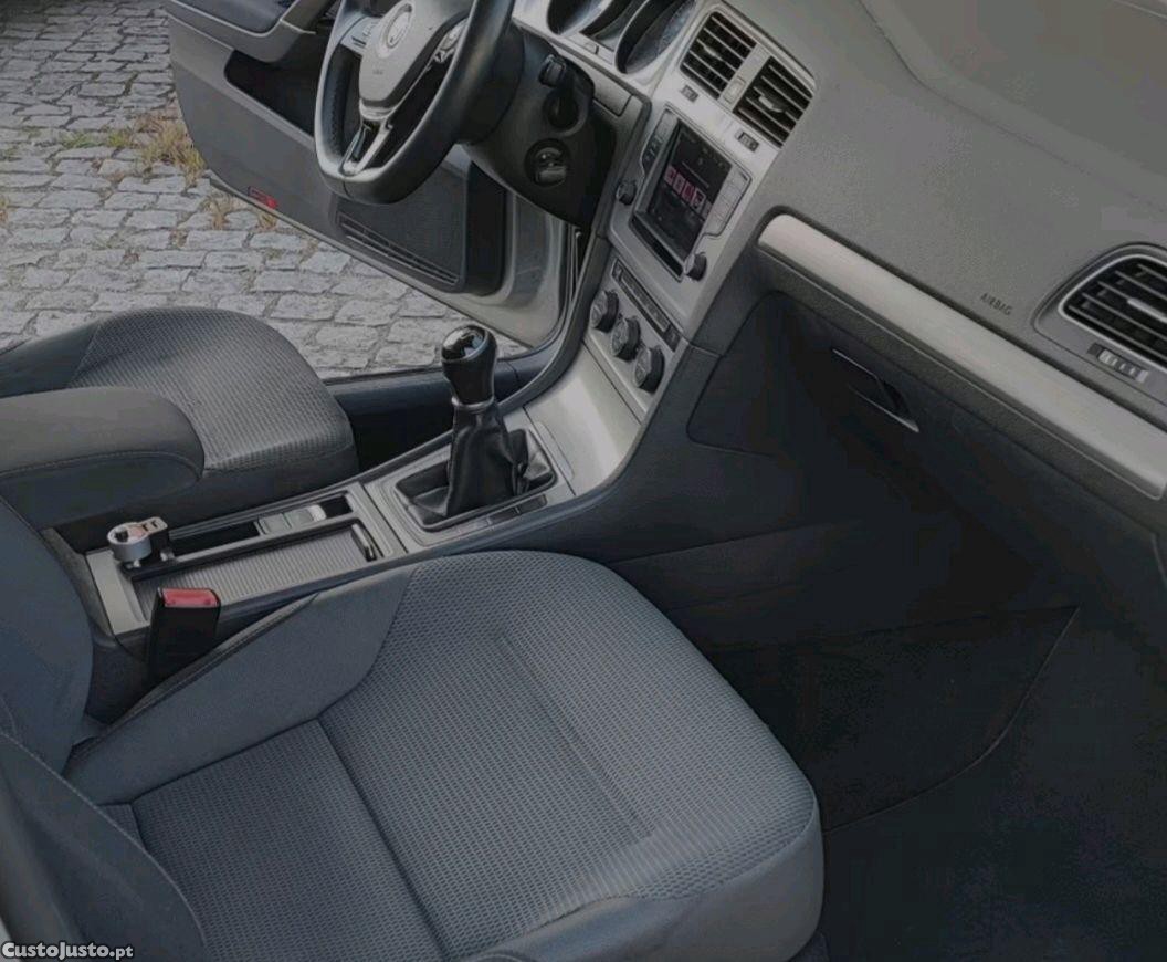 VW  golf 7 1.6 - 14 — photo 4