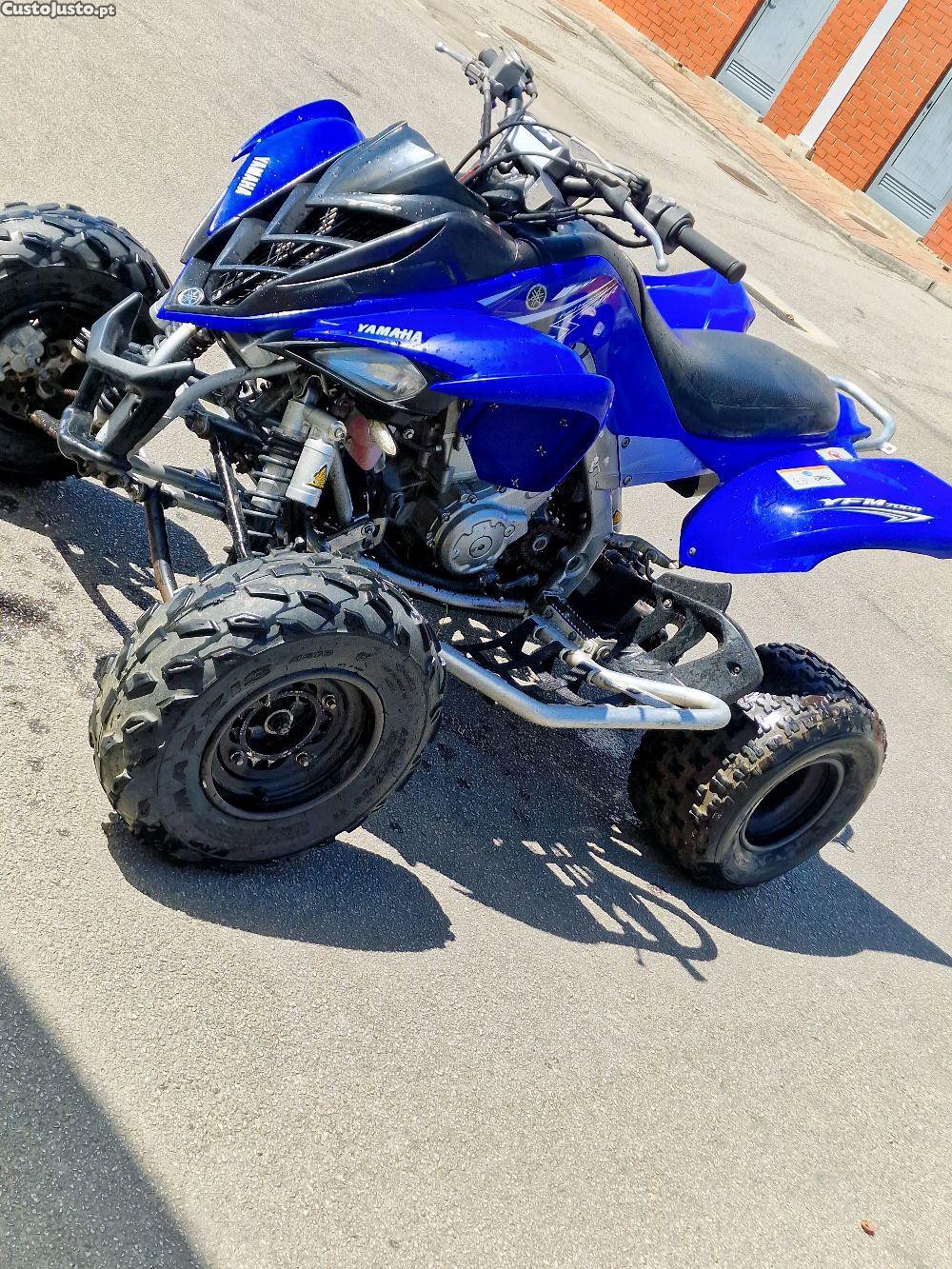 Yamaha raptor 700r