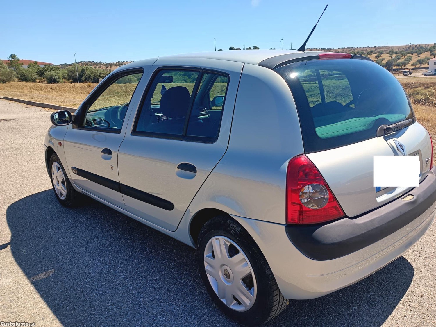 Renault Clio II — fotografia 7