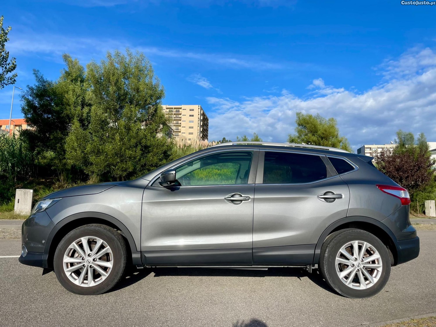 Nissan Qashqai 1.5 DCI — photo 4