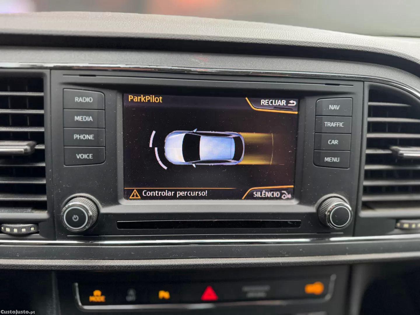 SEAT Leon Sc 2.0 tdi fr s/s — fotografia 12