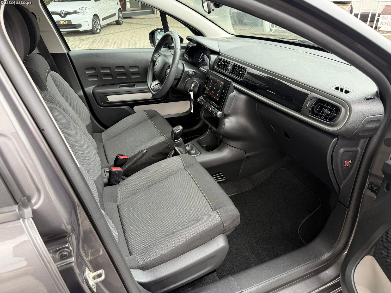 Citroën C3 1.2 PureTech Feel Pack — fotografia 6