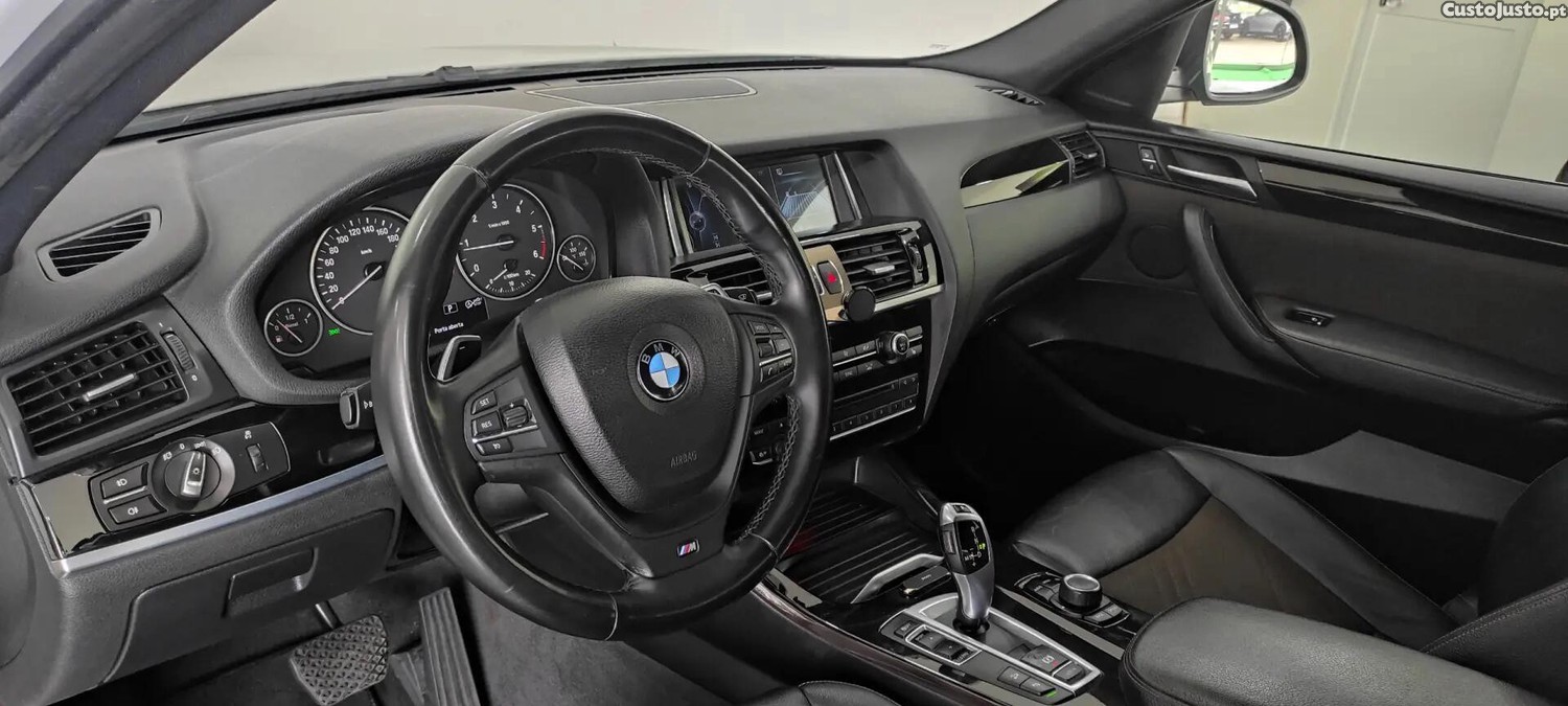 BMW X4 20 d xDrive Pack M Auto — fotografia 27