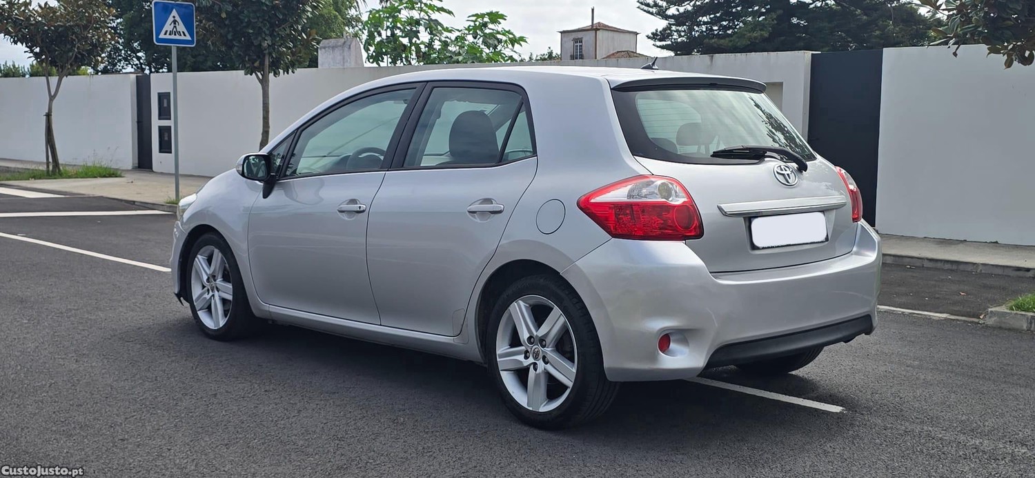 Toyota Auris Impecável 1.4D4D — fotografia 5