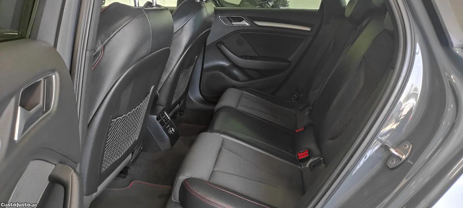 Audi S3 2.0 TFSi quattro S tronic — fotografia 14