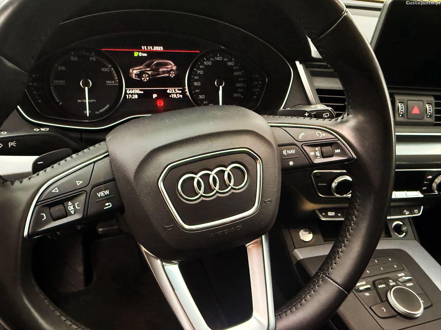 Audi Q5 50 TFSI e — fotografia 14