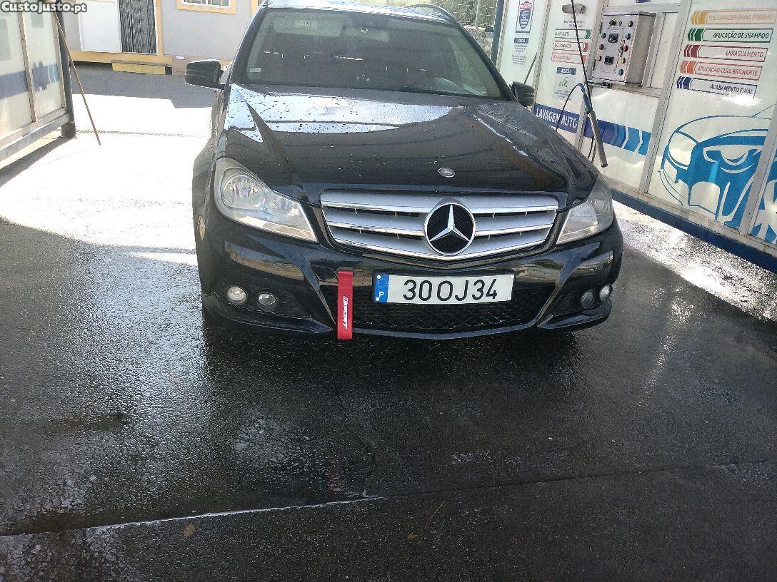 Mercedes-Benz C 220 w204 - 14 foto 2