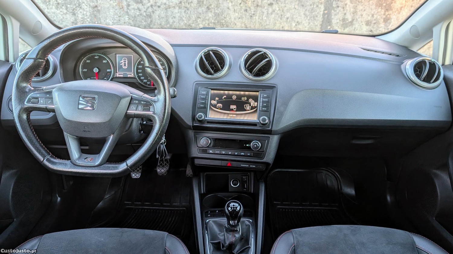 SEAT Ibiza ST 1.4 TDI FR 105 - Oportunidade! — fotografia 10