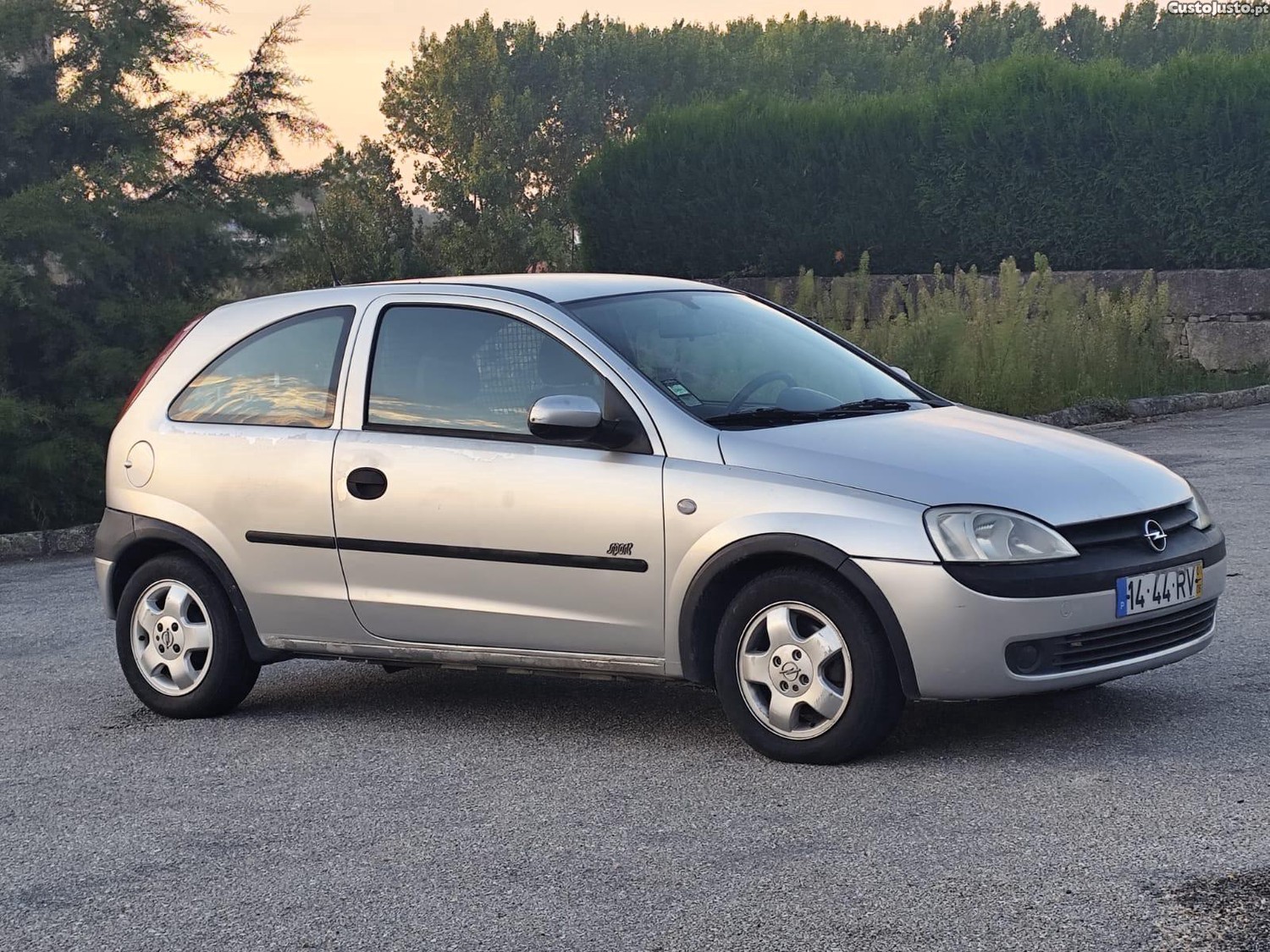 Opel Corsa Van — fotografia 7
