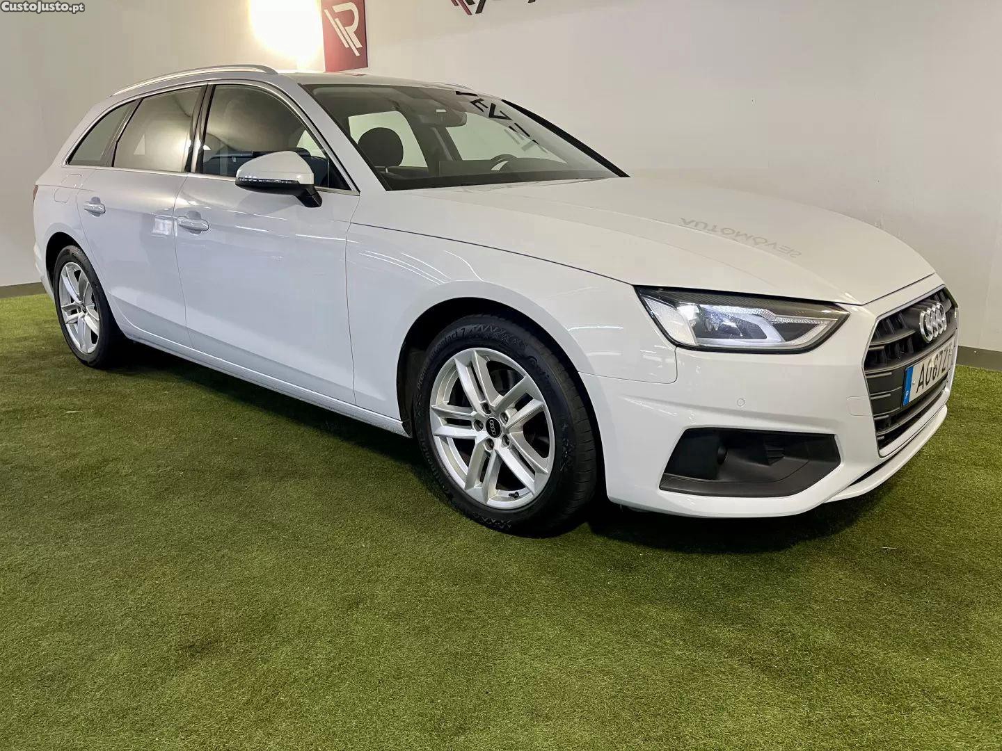 Audi A4 30 tdi s tronic — fotografia 26