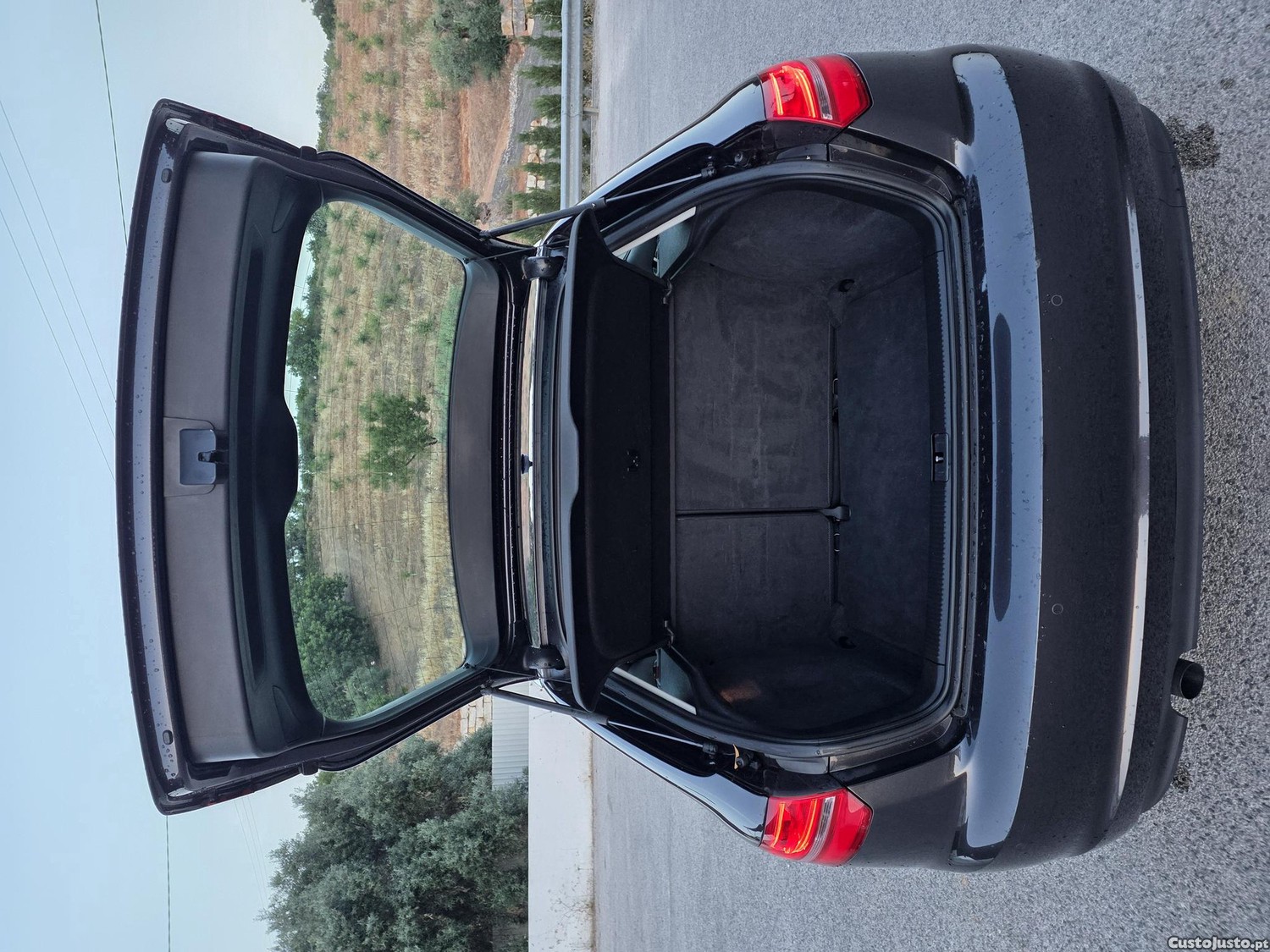 Audi A3 Sportback 1.6Tdi 105cv S Line — fotografia 6