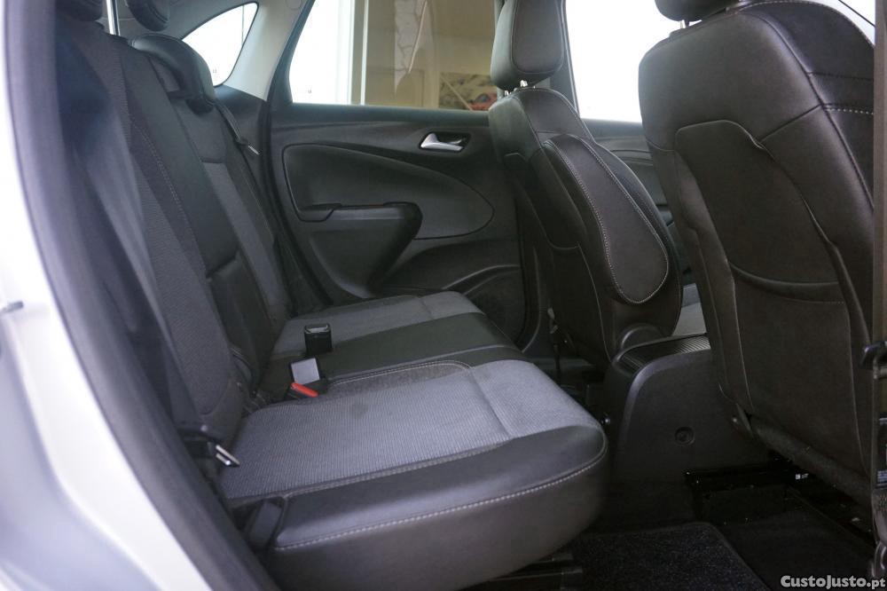 Opel Crossland X 1.2 T Elegance - 24 — photo 3