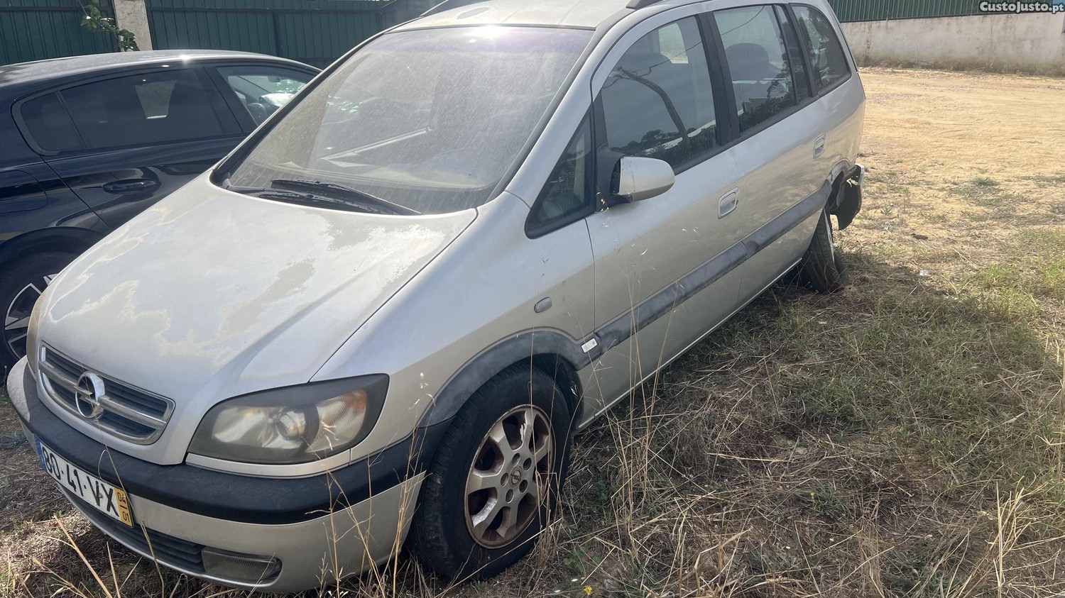 Opel Zafira 2.0 dti 7 lugares  - 04 foto 2