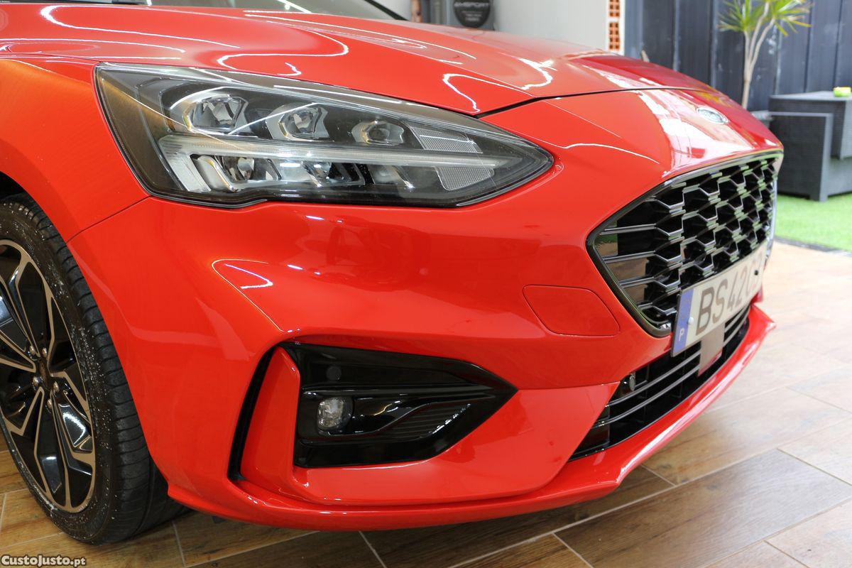 Ford Focus 1.0 EcoBoost S&S ST-LINE — fotografia 13