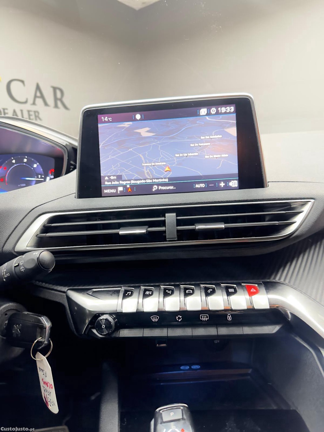 Peugeot 5008 1.5 bluehdi EAT8 Active Pack — fotografia 10