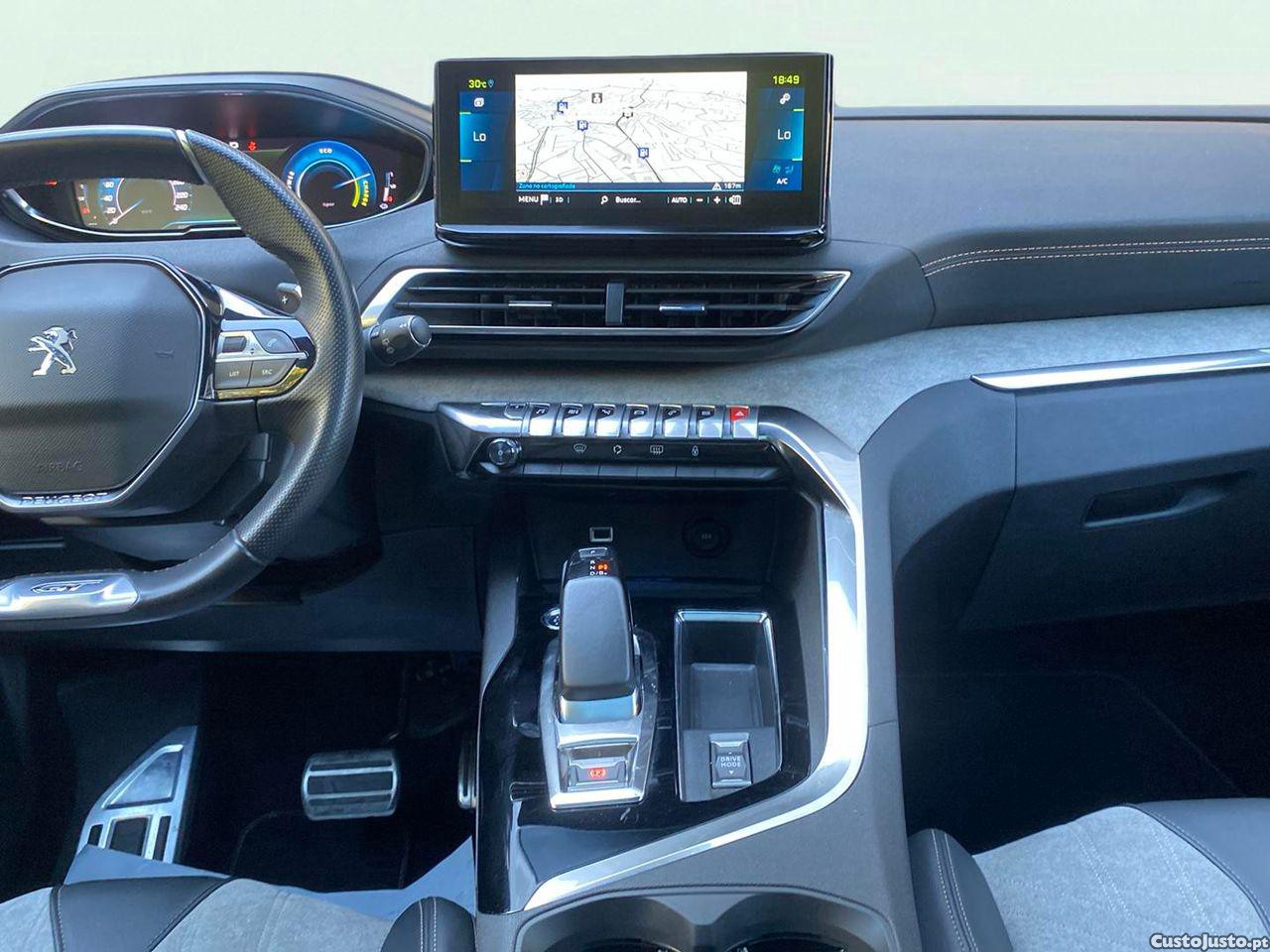 Peugeot 3008 1.6 Hybrid GT e-EAT8 — fotografia 11