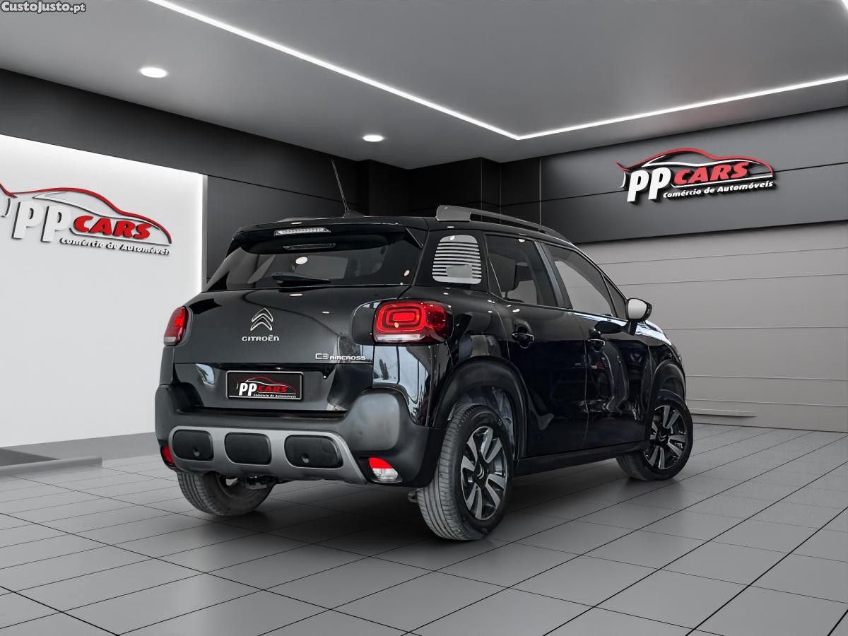 Citroën C3 Aircross 1.2 PureTech Shine P — fotografia 16