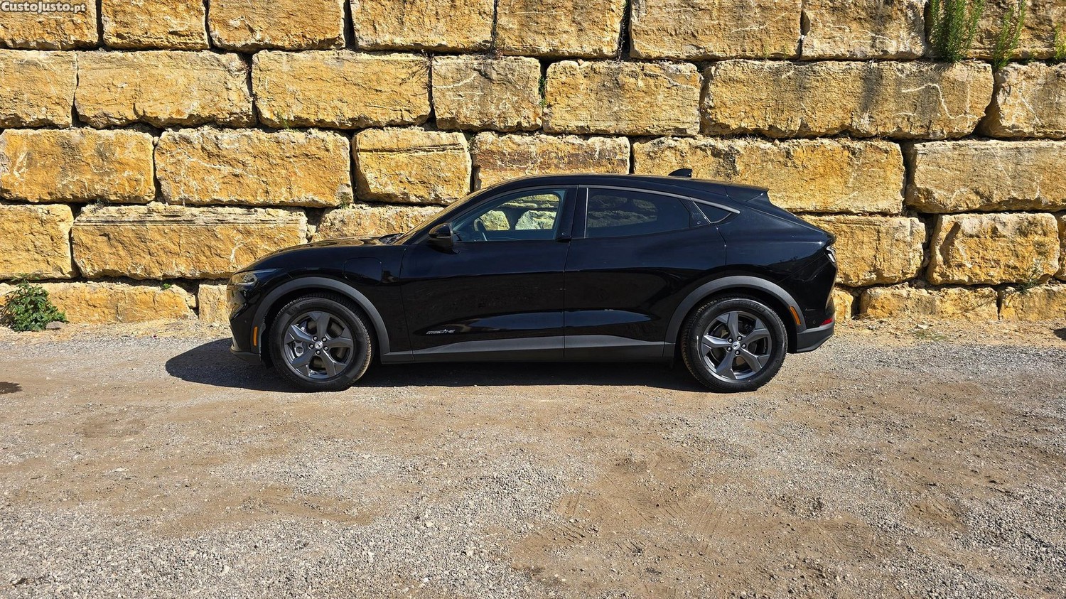 Ford Mustang Mach-E Premium — fotografia 29