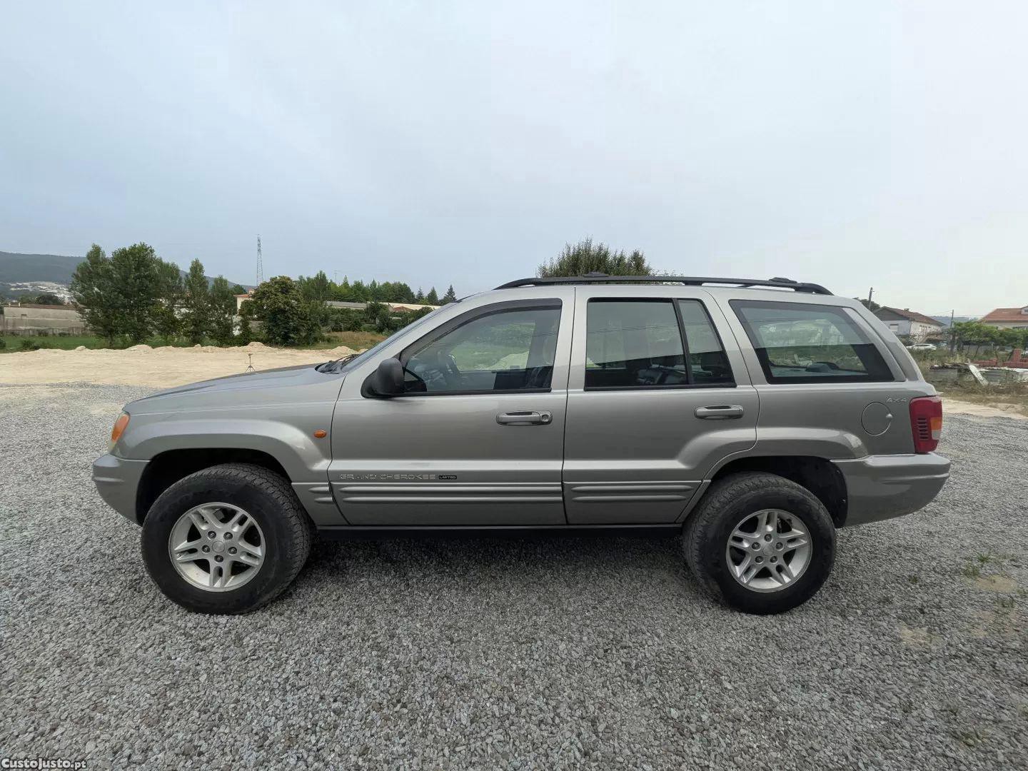 Jeep Grand Cherokee Limited 1.9 tdi manual — fotografia 12